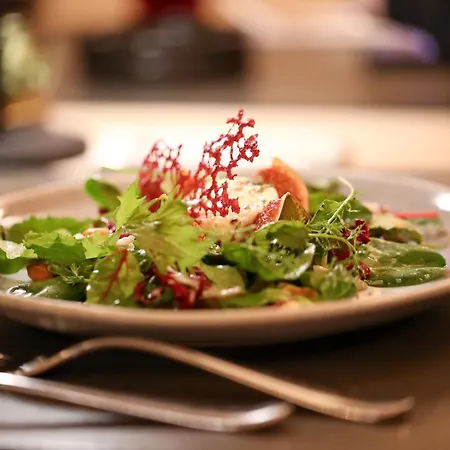 Bischoffs Ξενοδοχείο 4*