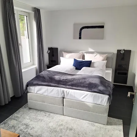 Bischoffs Hotel 4*